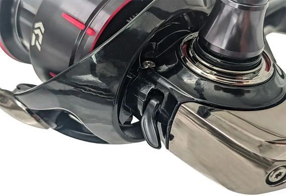 Катушка Daiwa 23 Fuego LT 20060281 фото